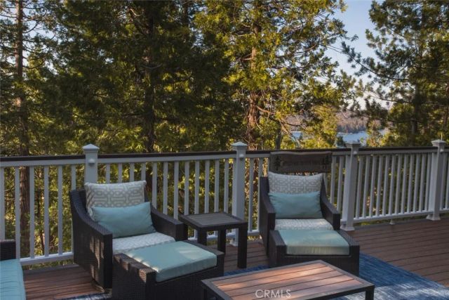 349 Castle Gate, Lake Arrowhead, CA 92352