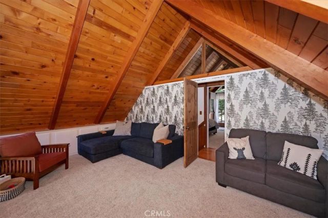 349 Castle Gate, Lake Arrowhead, CA 92352