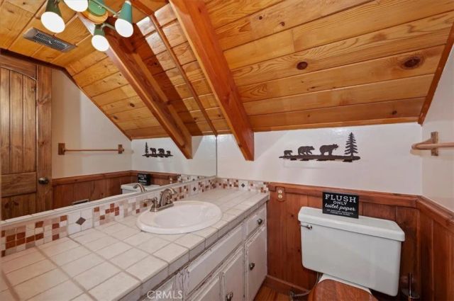 349 Castle Gate, Lake Arrowhead, CA 92352