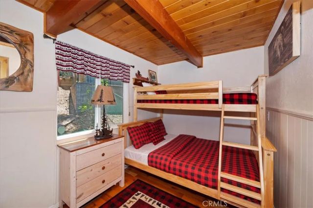 349 Castle Gate, Lake Arrowhead, CA 92352