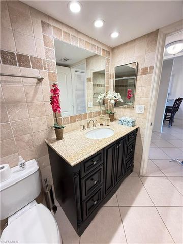 4070 Northlight DR 1612, Naples, FL 34112