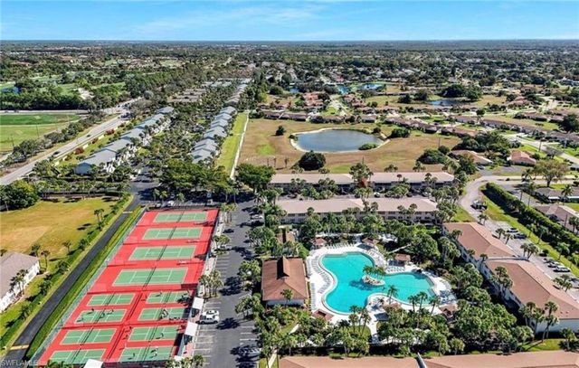 4070 Northlight DR 1612, Naples, FL 34112