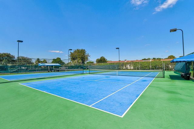 5160 Las Verdes Circle 314, Delray Beach, FL 33484