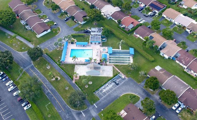 5160 Las Verdes Circle 314, Delray Beach, FL 33484