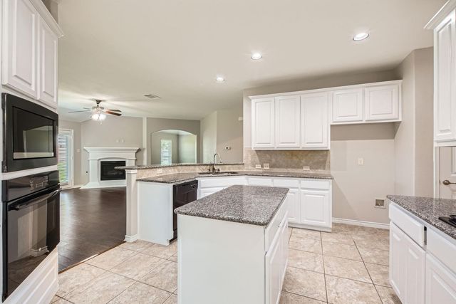 1119 Leafy Glade Road, Forney, TX 75126