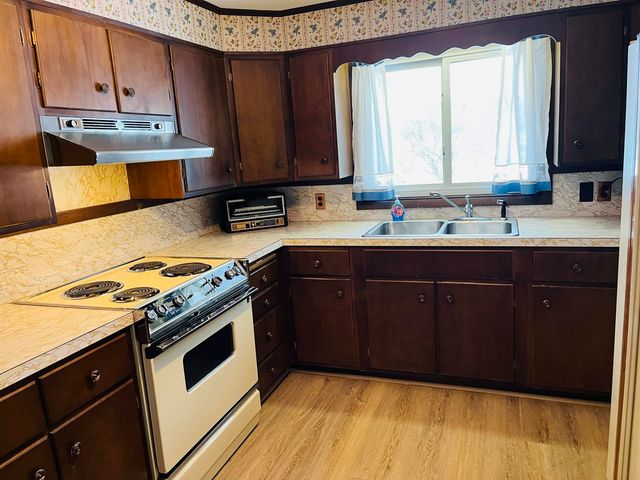 53 Ackerman Lane, Fairlee, VT 05045