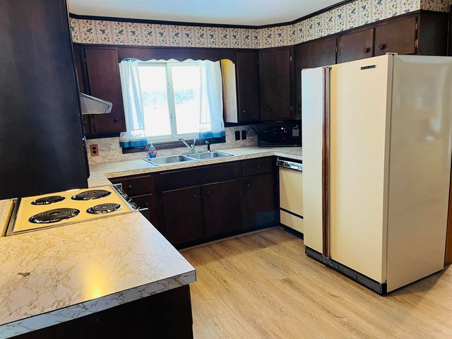 53 Ackerman Lane, Fairlee, VT 05045