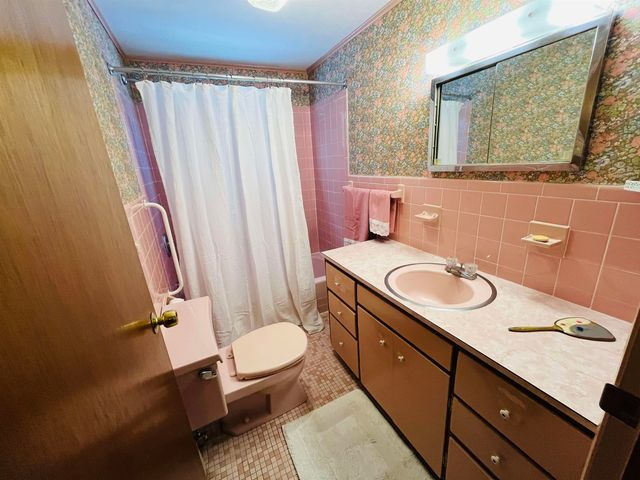 53 Ackerman Lane, Fairlee, VT 05045