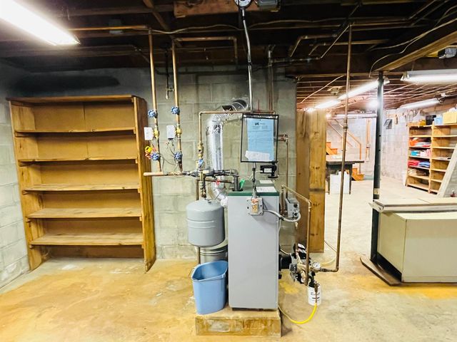 53 Ackerman Lane, Fairlee, VT 05045