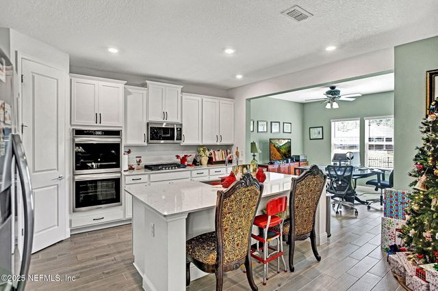 75077 PONDSIDE Lane, Yulee, FL 32097