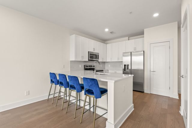1041 E Trinity Ln Apt 315, Nashville, TN 37216