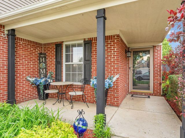 8648 Wheatfield Drive, Indianapolis, IN 46113