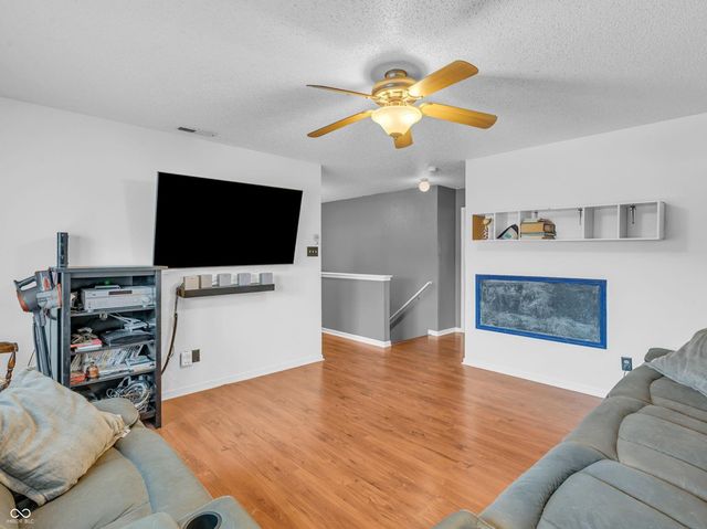 8648 Wheatfield Drive, Indianapolis, IN 46113