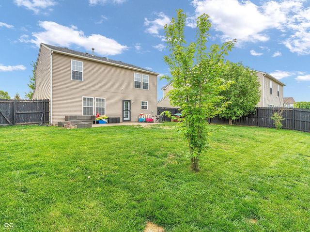 8648 Wheatfield Drive, Indianapolis, IN 46113