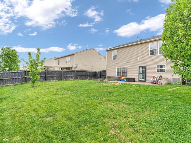 8648 Wheatfield Drive, Indianapolis, IN 46113