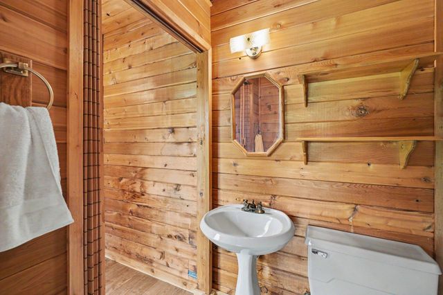158 County Road E, Houlton, WI 54082