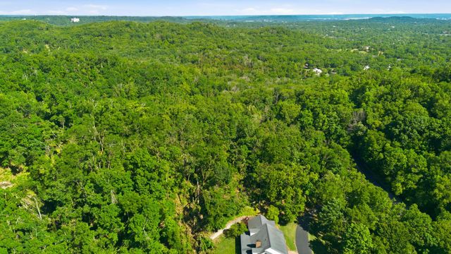 3 Saint James Pl, Nashville, TN 37215