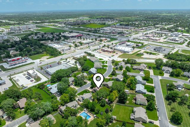 323 S Village Rd, Andover, KS 67002