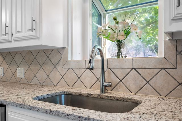 2901 Flamingo Circle, Southlake, TX 76092