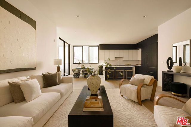1264 N Harper Avenue 206, West Hollywood, CA 90046