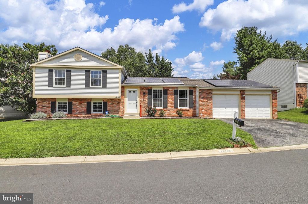 18717 BLUE VIOLET LN, Gaithersburg, MD 20879