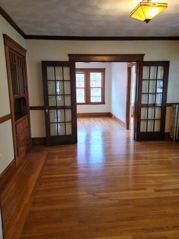 77 Church Street A, Winchester, MA 01890