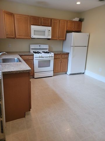 77 Church Street A, Winchester, MA 01890