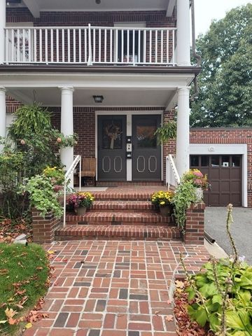 77 Church Street A, Winchester, MA 01890