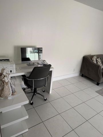 3451 NW 47th Ave 31102, Coconut Creek, FL 33063