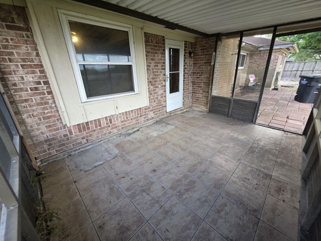 2714 Westfield Street, Alvin, TX 77511