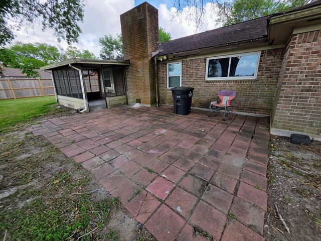 2714 Westfield Street, Alvin, TX 77511