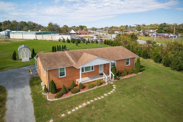 401 Whaley St, Smithville, TN 37166