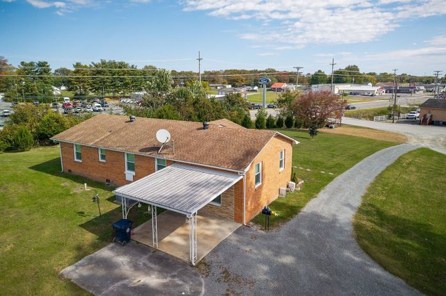 401 Whaley St, Smithville, TN 37166