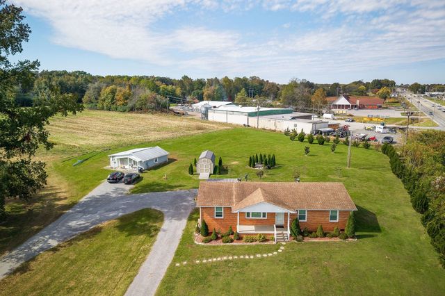 401 Whaley St, Smithville, TN 37166
