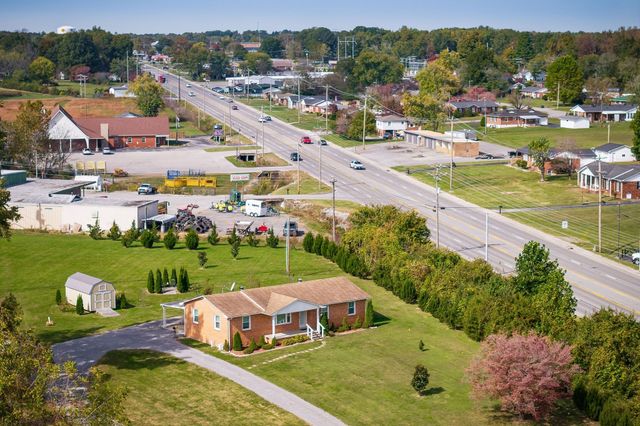 401 Whaley St, Smithville, TN 37166