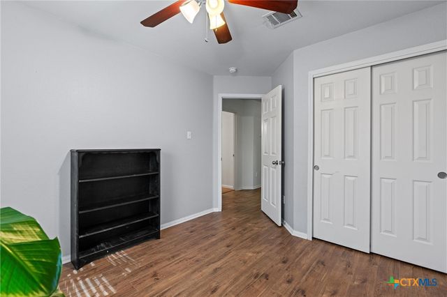 516 Weeping Willow Drive, Temple, TX 76502