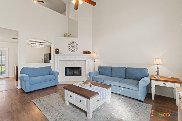 516 Weeping Willow Drive, Temple, TX 76502