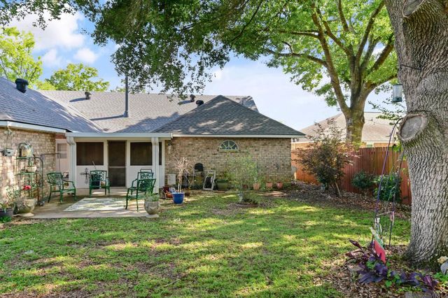1509 Weeping Willow Dr, Denham Springs, LA 70726