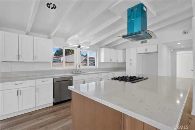 2381 W Transit, Anaheim, CA 92804