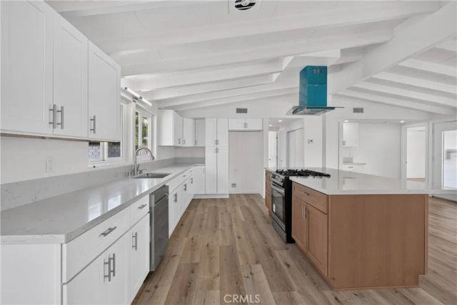 2381 W Transit, Anaheim, CA 92804