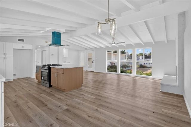 2381 W Transit, Anaheim, CA 92804