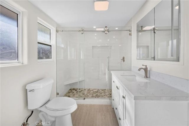2381 W Transit, Anaheim, CA 92804