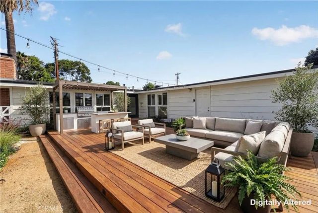 2381 W Transit, Anaheim, CA 92804