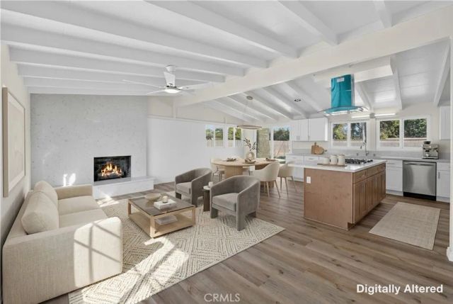 2381 W Transit, Anaheim, CA 92804