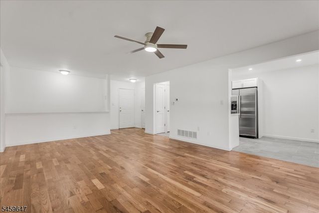 131 Beverly Hill Ter C, Woodbridge Twp., NJ 07095