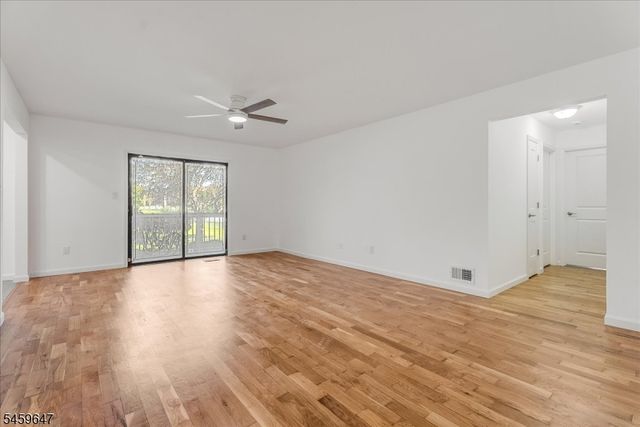 131 Beverly Hill Ter C, Woodbridge Twp., NJ 07095