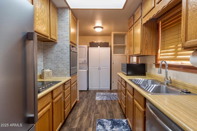 1148 N 43RD Drive, Show Low, AZ 85901