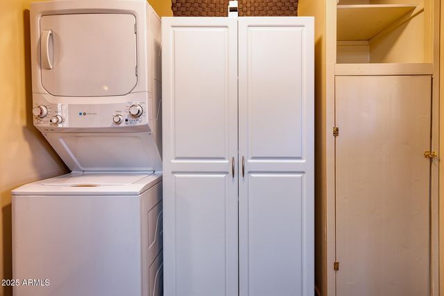 1148 N 43RD Drive, Show Low, AZ 85901