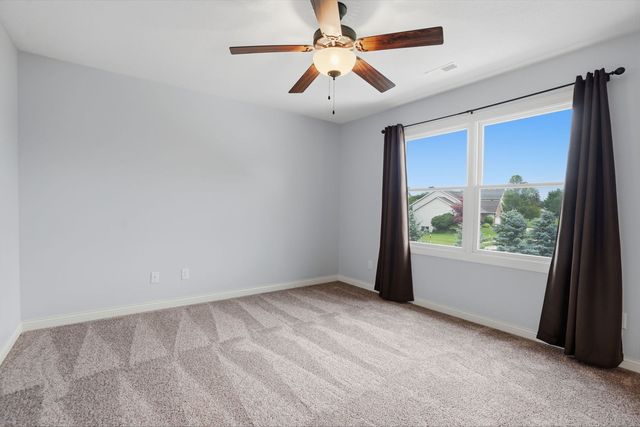 4889 Allen Road, Bettendorf, IA 52722