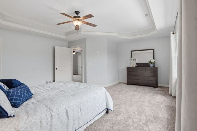 4889 Allen Road, Bettendorf, IA 52722